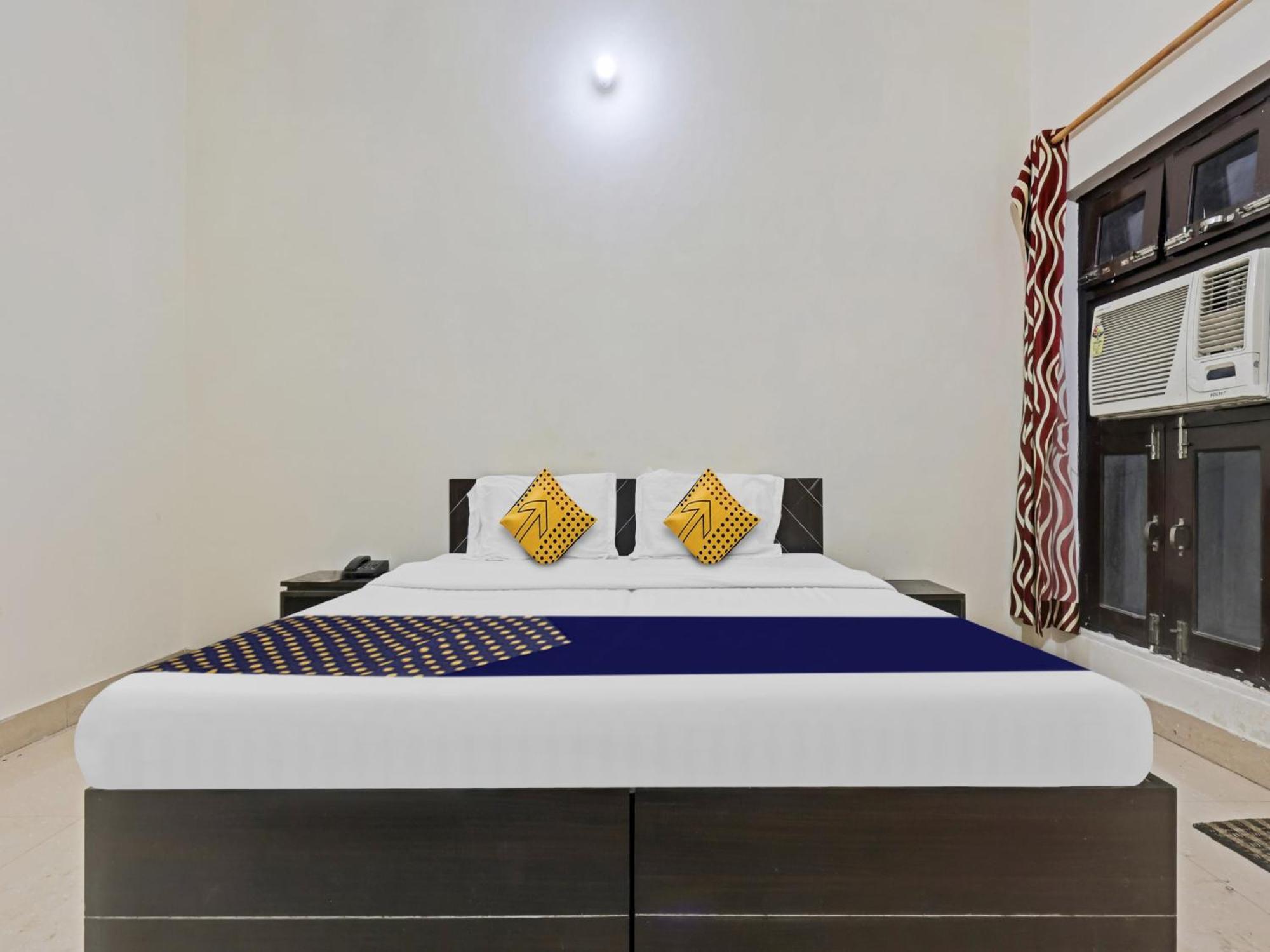 Spot On 81167 Hotel Asdr Rudrapur Buitenkant foto