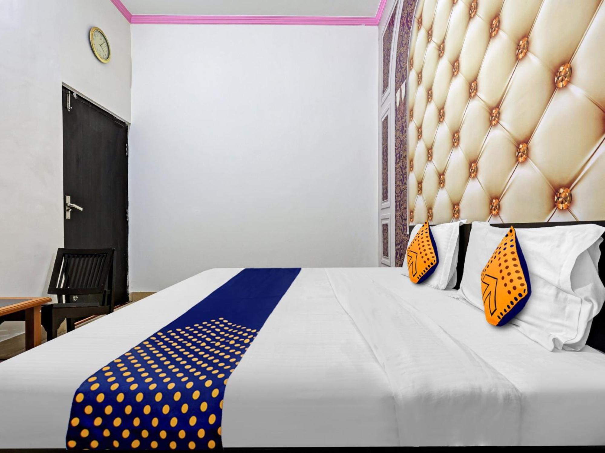 Spot On 81167 Hotel Asdr Rudrapur Buitenkant foto