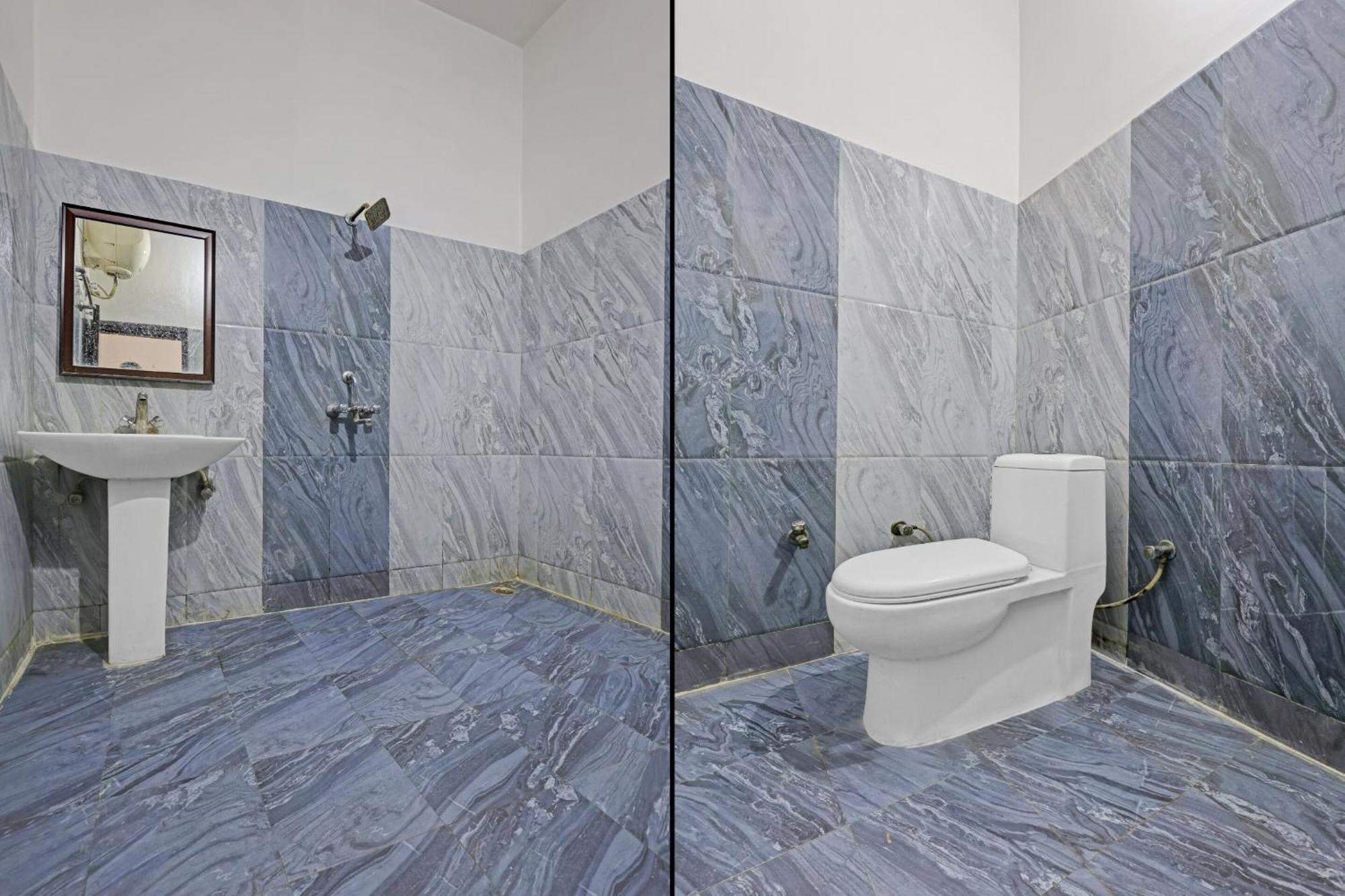 Spot On 81167 Hotel Asdr Rudrapur Buitenkant foto